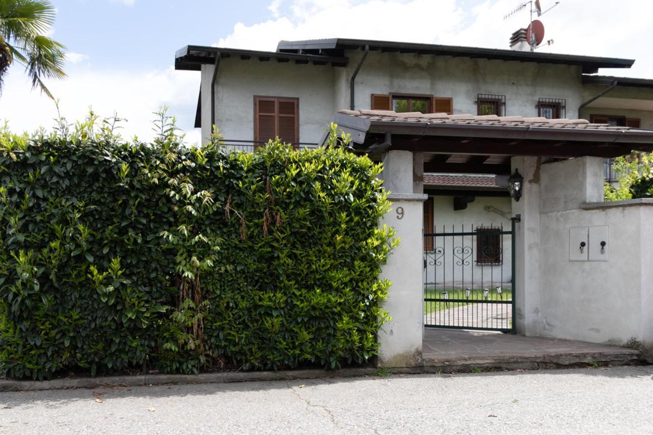 Profumodilago Angera Exterior foto